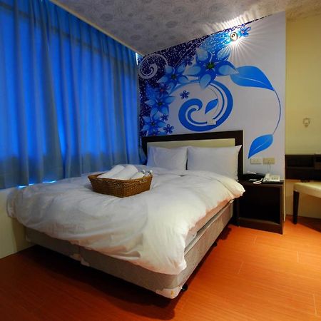 Happiness Inn Тайпей Екстериор снимка