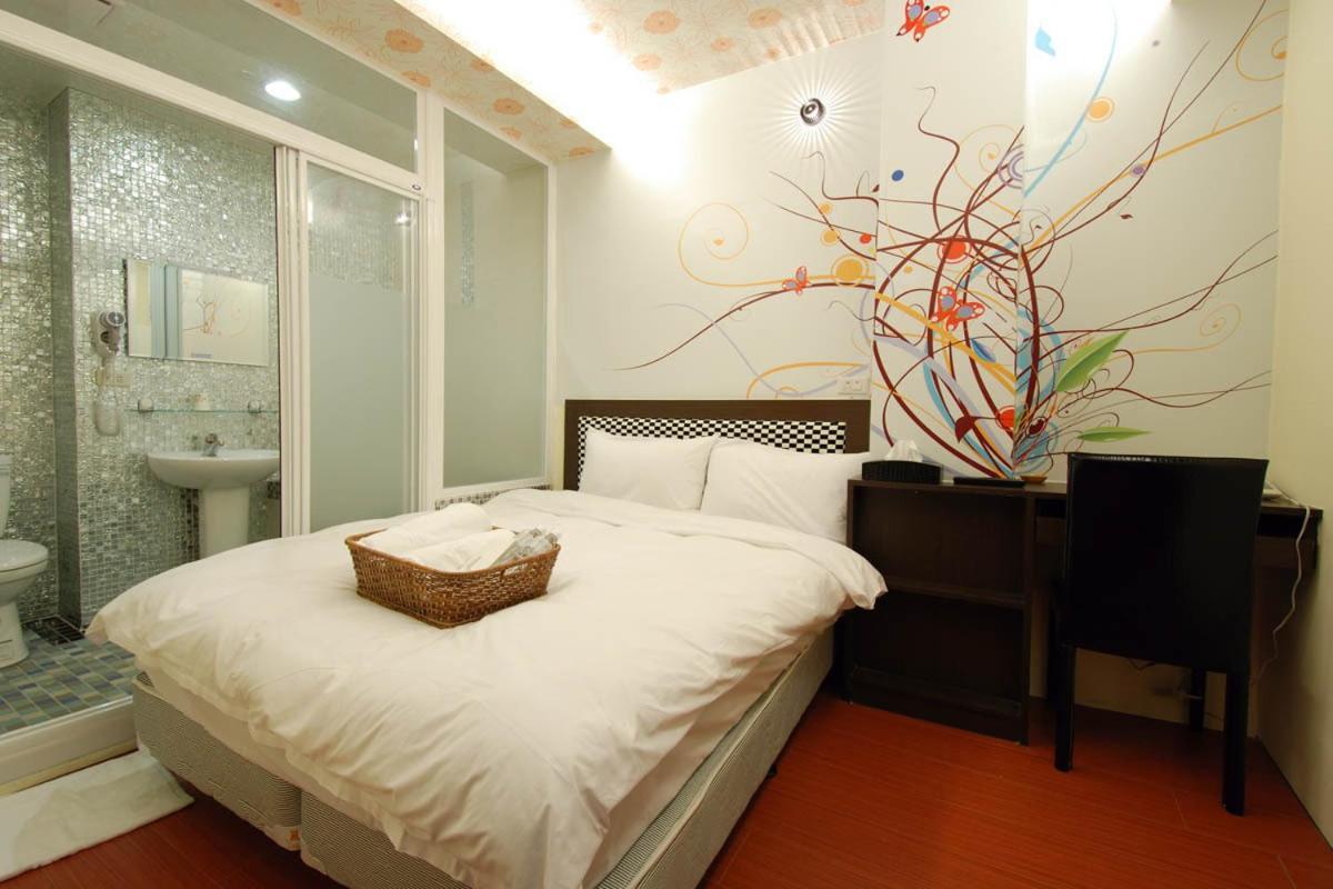 Happiness Inn Тайпей Екстериор снимка